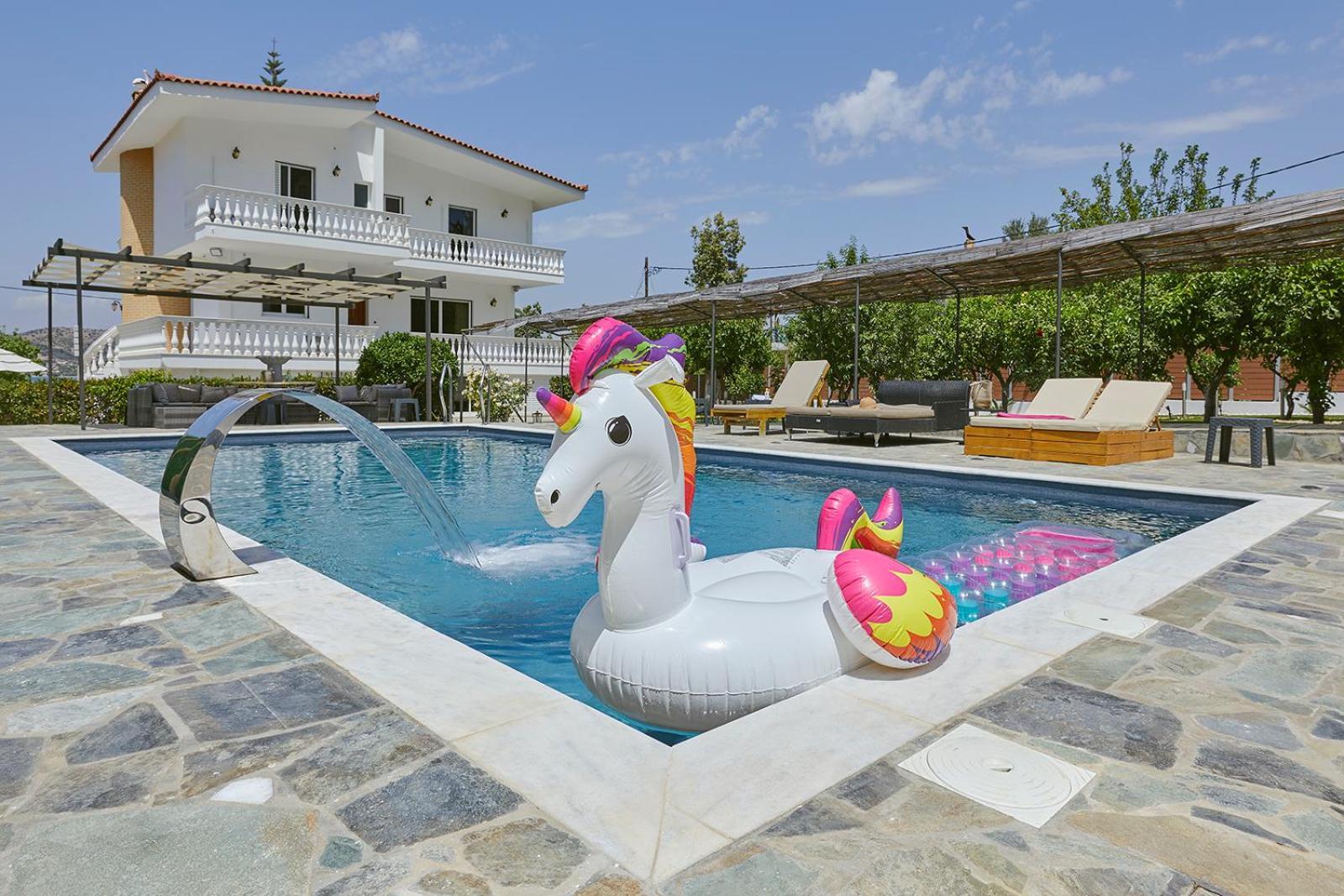 Villa Mairi - 2 Private Pools & Game Room Near Athens Salamis Exteriör bild
