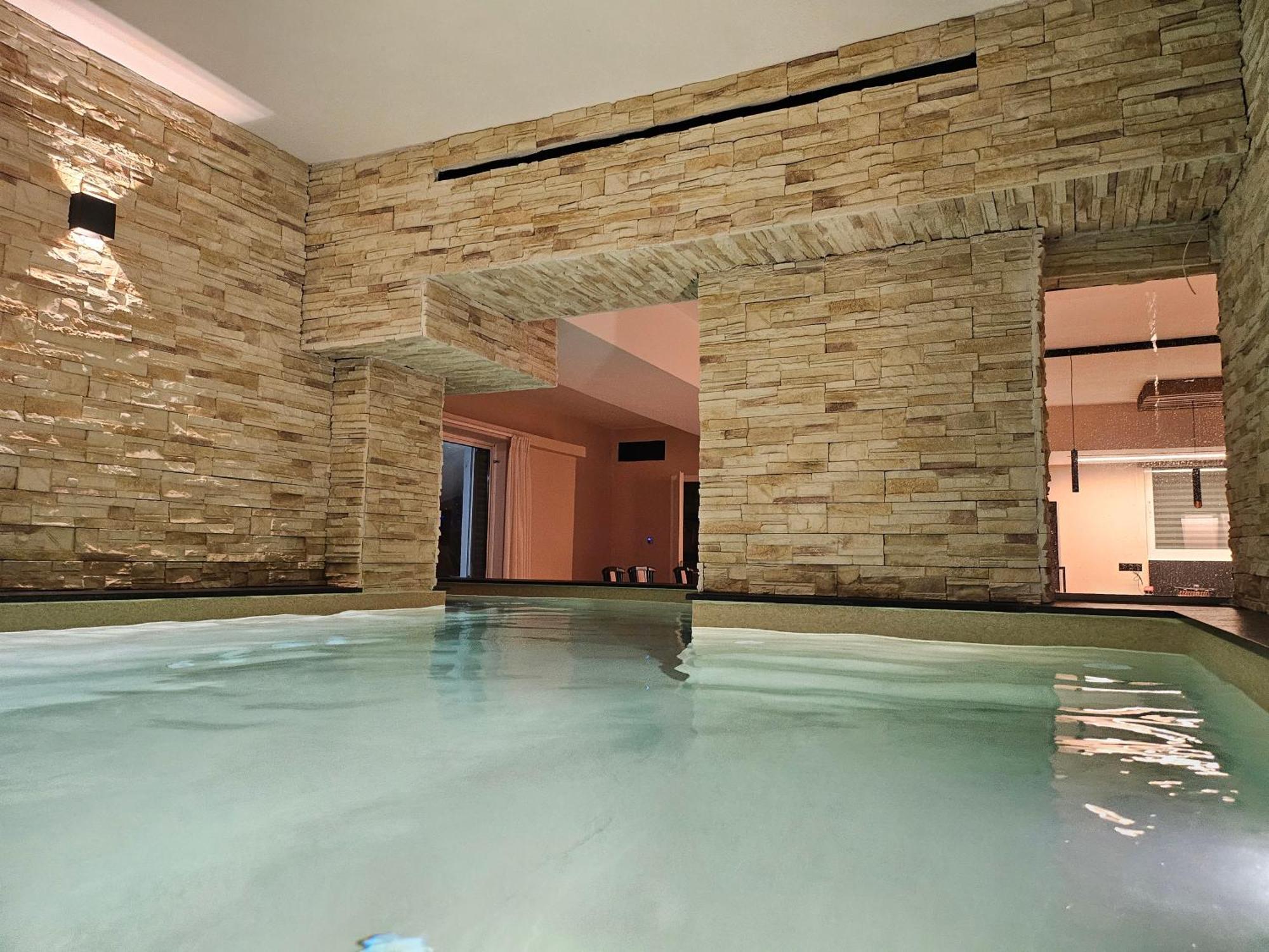 Villa Mairi - 2 Private Pools & Game Room Near Athens Salamis Exteriör bild