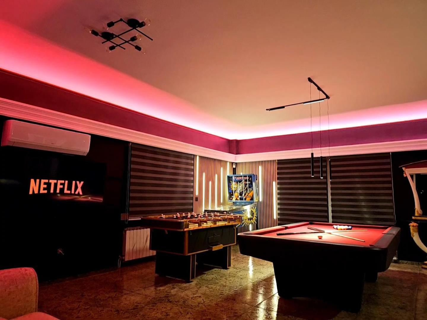 Villa Mairi - 2 Private Pools & Game Room Near Athens Salamis Exteriör bild